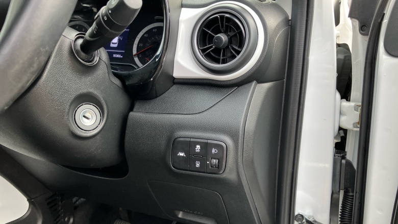 Hyundai i10 1.0 MPi Premium 5dr Petrol Hatchback